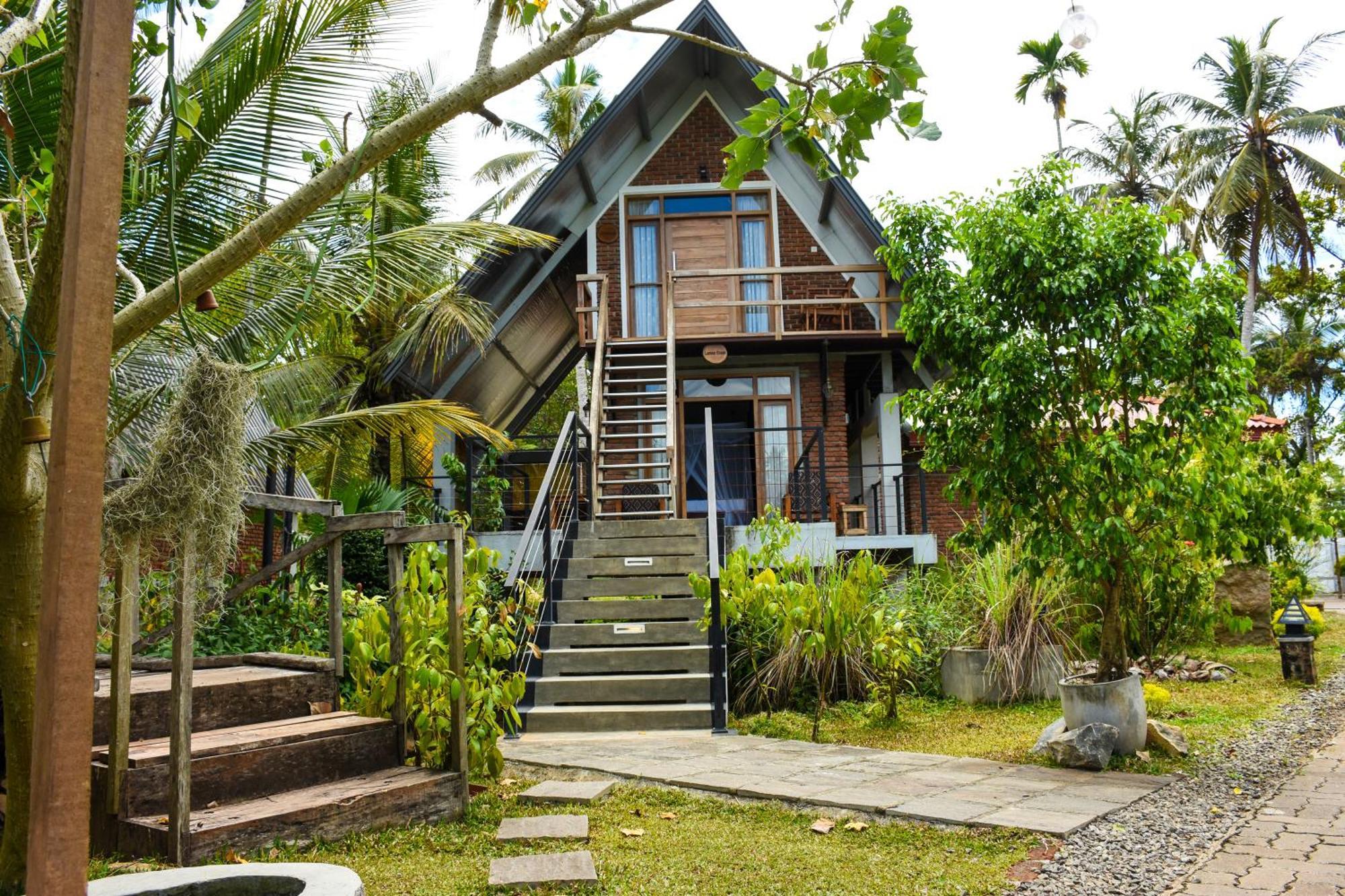 Steps Garden Resort Negombo Bagian luar foto