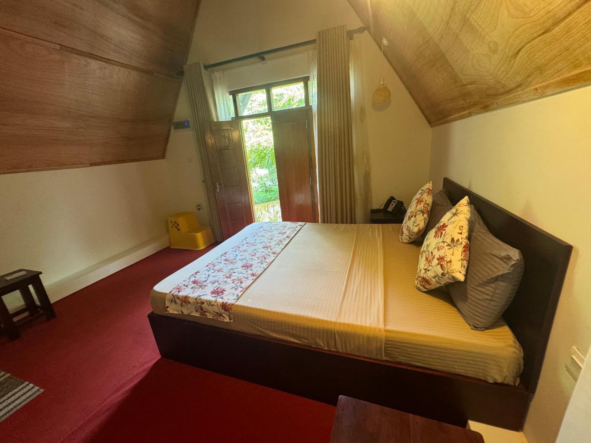 Steps Garden Resort Negombo Bagian luar foto