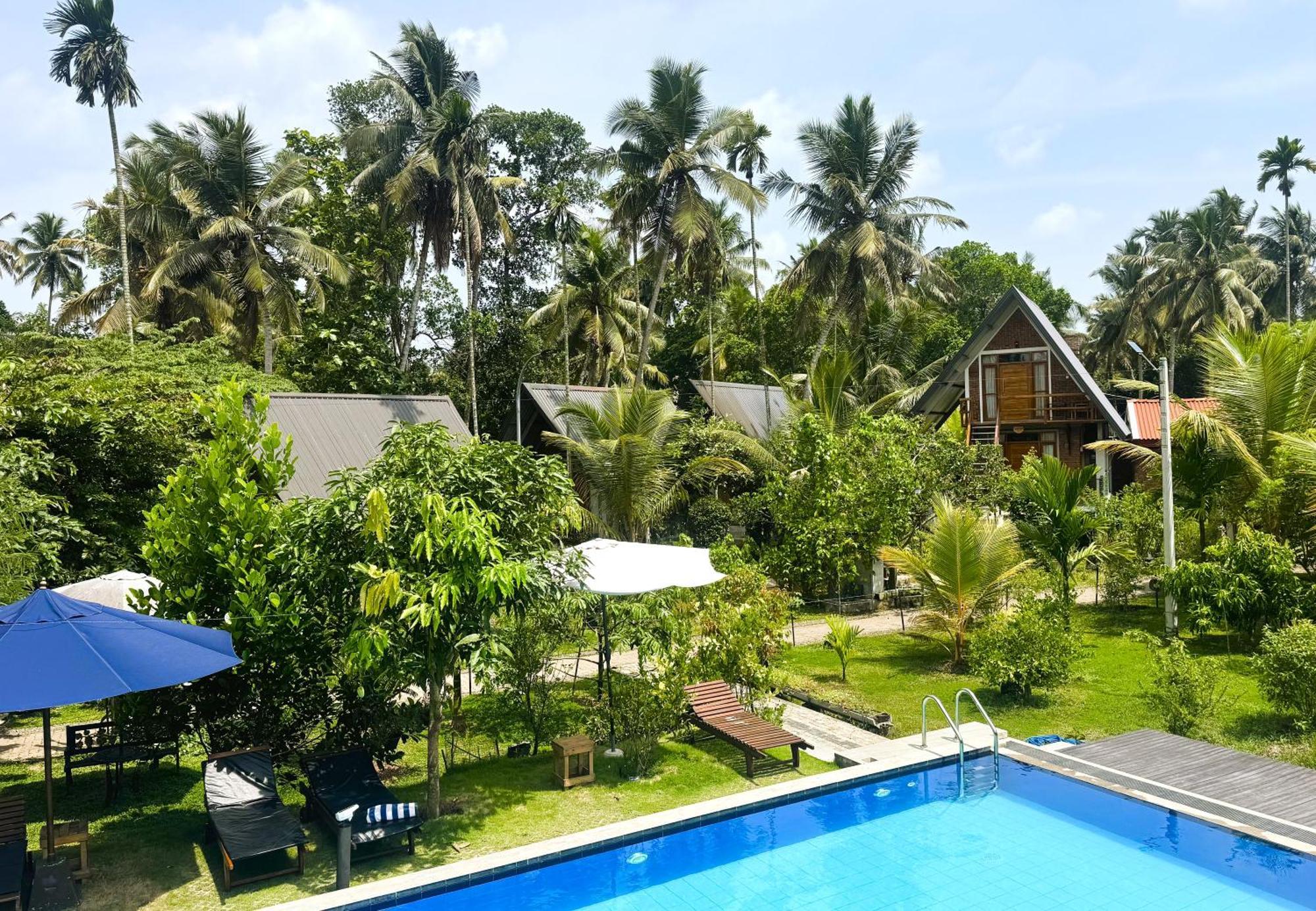 Steps Garden Resort Negombo Bagian luar foto